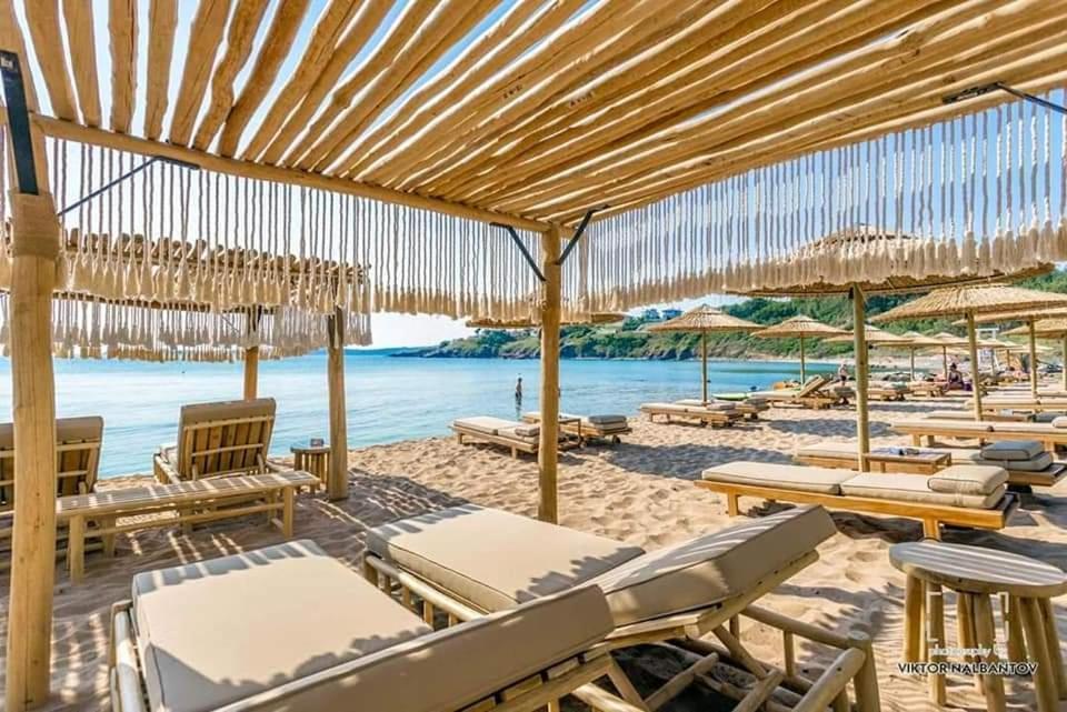 Captain'S Island Deluxe Chernomorets Esterno foto